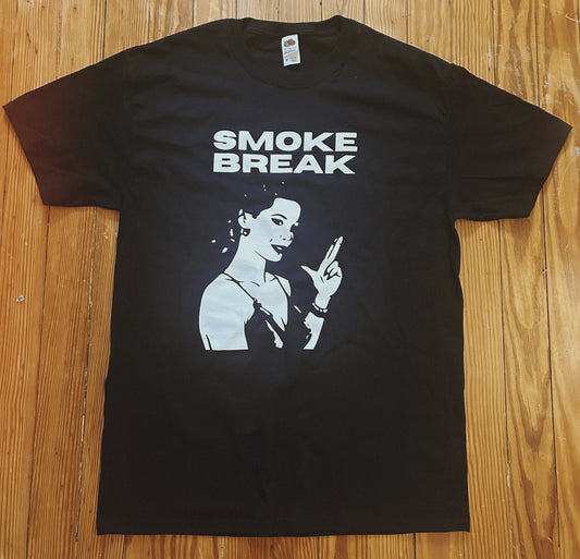 SMOKE BREAK THE LADY T-SHIRT